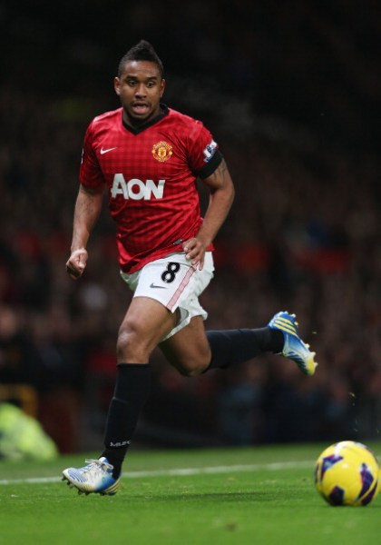 烈的背景下 烈的背景下