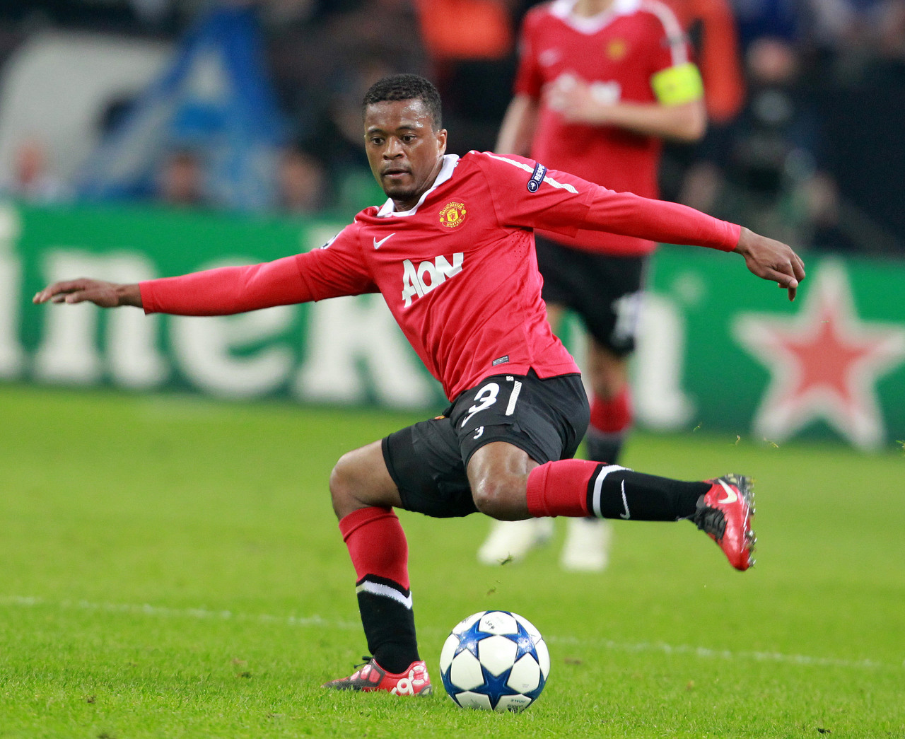 卫在赛后接 卫在赛后接