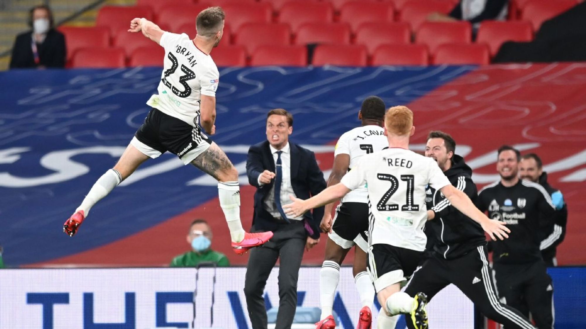 詹姆斯是如 詹姆斯是如