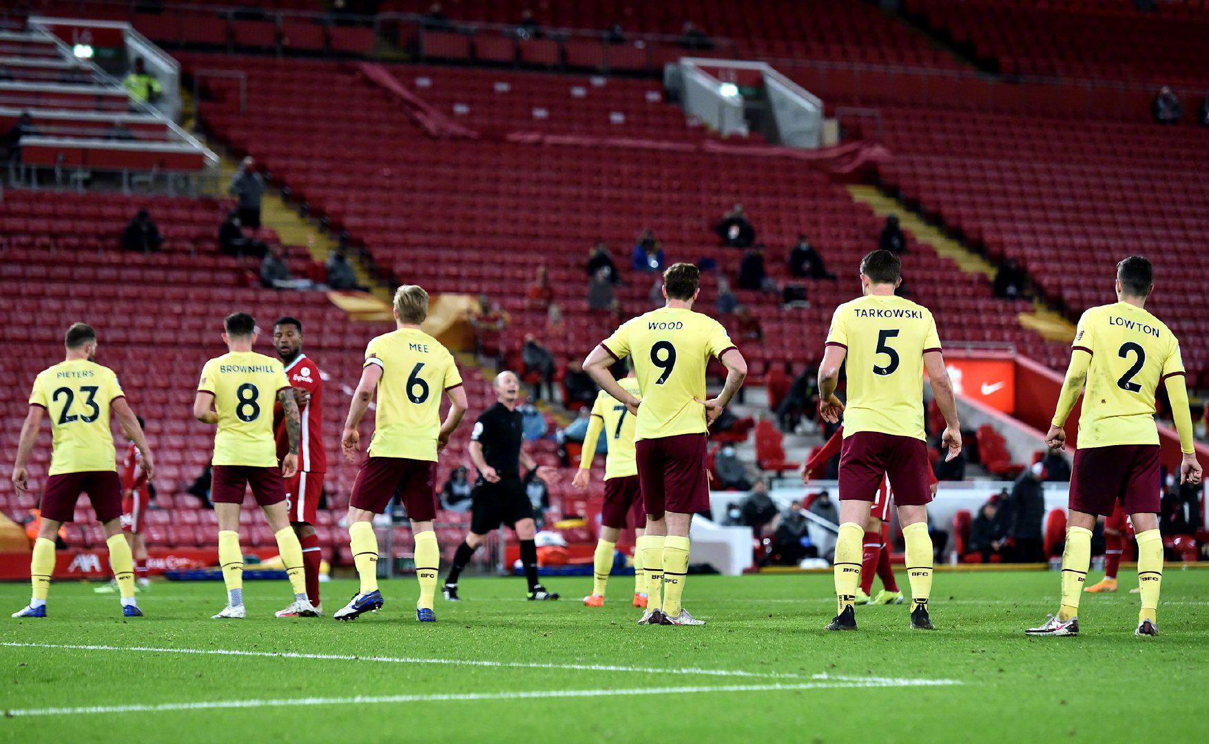 他曾在切尔 他曾在切尔